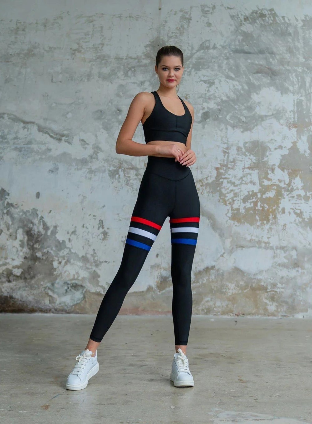 NANTES - FORM - FITTING LEGGING - BLACK - VECTOR SPORTSWEAR